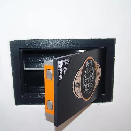 Luxury Spacious Maringo شقة *